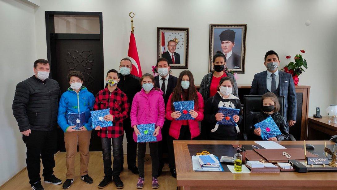 Türkiye Okullar Arası Zeka Oyunları Şampiyonası Türkiye Finaline Katılacak Öğrencilerimizin Kaymakam Ziyareti