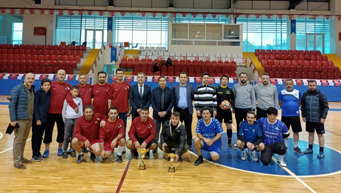 24 Kasım Öğretmenler Günü Kapsamında Öğretmenler Arası Futsal Turnuvası